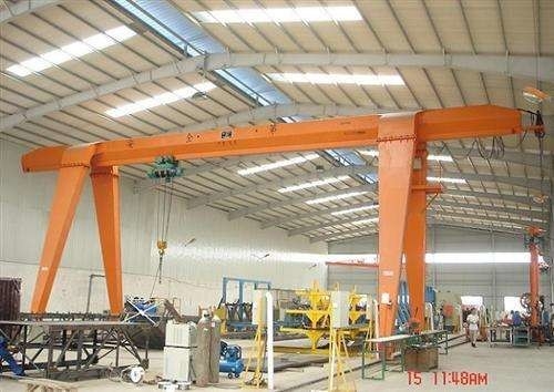 Box Girder Heavy Duty Gantry Crane Keamanan Tinggi Dan Kekakuan Tinggi