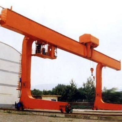 L Type 30 Ton Rail Mounted Gantry Crane Single Beam Untuk Bengkel