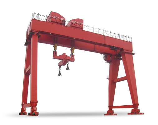 IP55 50 Ton Rail Mounted Double Girder Gantry Crane Untuk Penanganan Material