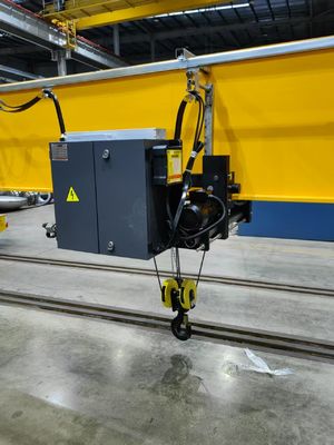 Hoist Elektrik Tali Kawat Dijamin 12 Bulan 2-20m/menit Kecepatan Perjalanan Kontrol Konversi Frekuensi